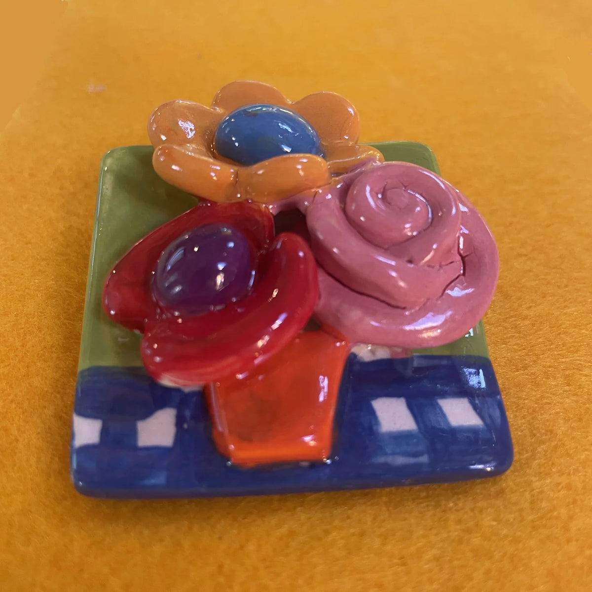 Brooch with Green and Blue Background