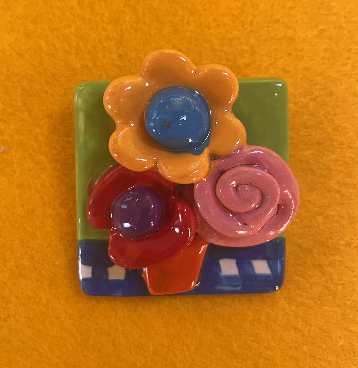 Brooch with Green and Blue Background