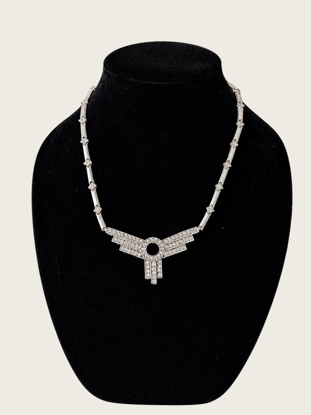 Belcaro Heirlooms vintage Art Deco revival silver-tone statement necklace with geometric rhinestone fan pendant