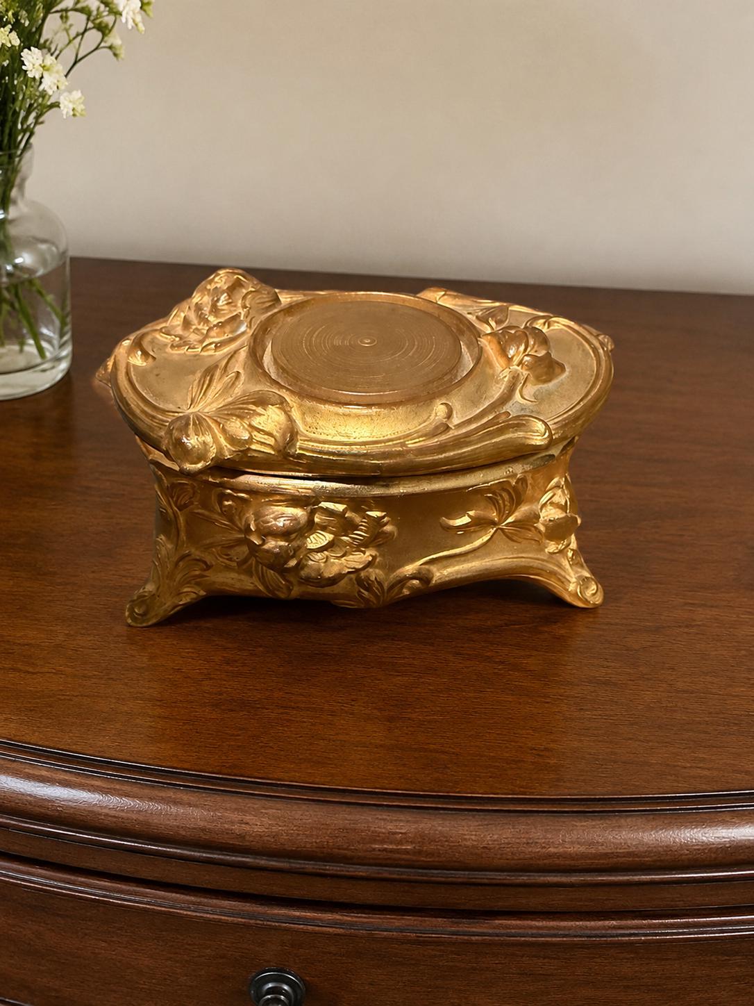 Antique Weidlich Brothers OrmoluStyle Jewelry Casket  WB 346  Early 1900s with Ormolu Finish