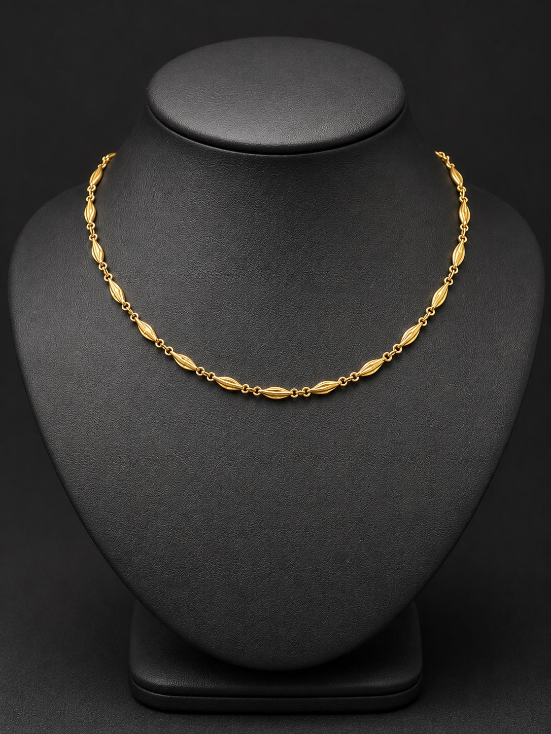 Vintage Monet Gold Tone Choker Necklace 13" Signed Textured Link Chain