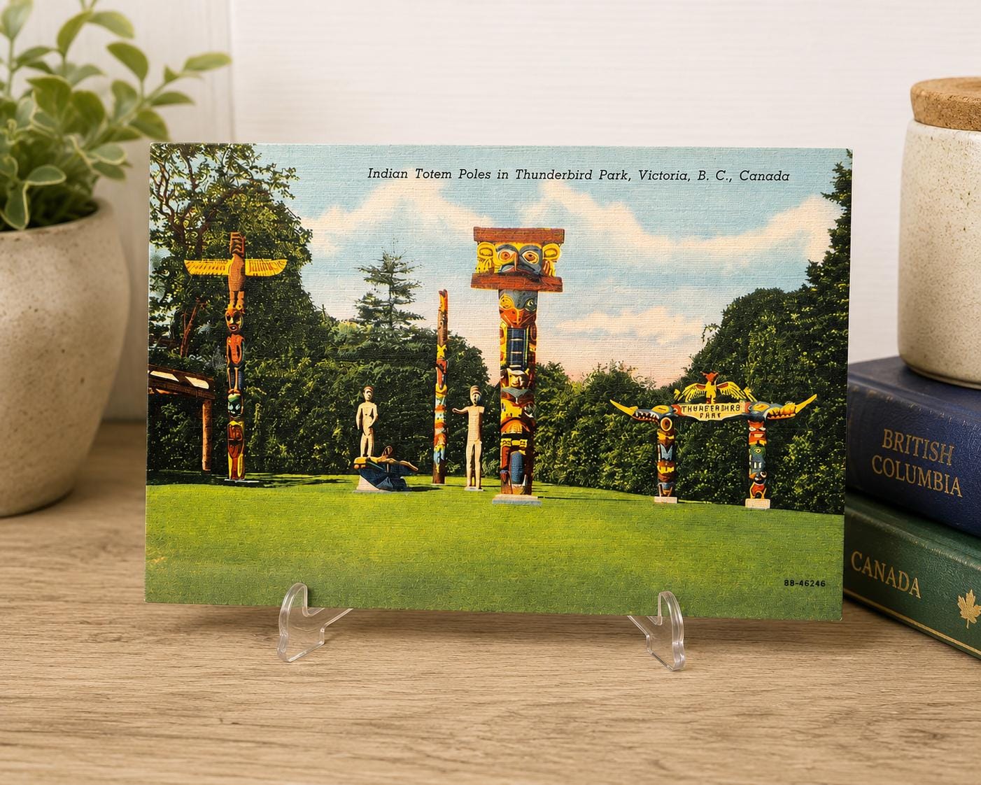 Vintage Thunderbird Park Totem Poles Postcard Victoria BC Canada Linen Style Unposted
