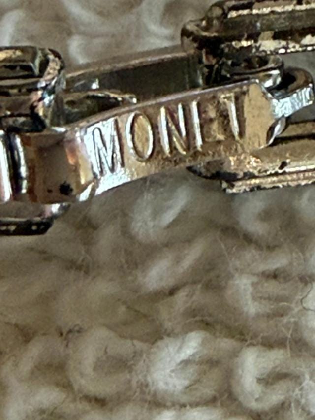 Monet Silver Tone Teardrop Pendant Necklace 1990s Signed Costume Jewelry Omega Chain