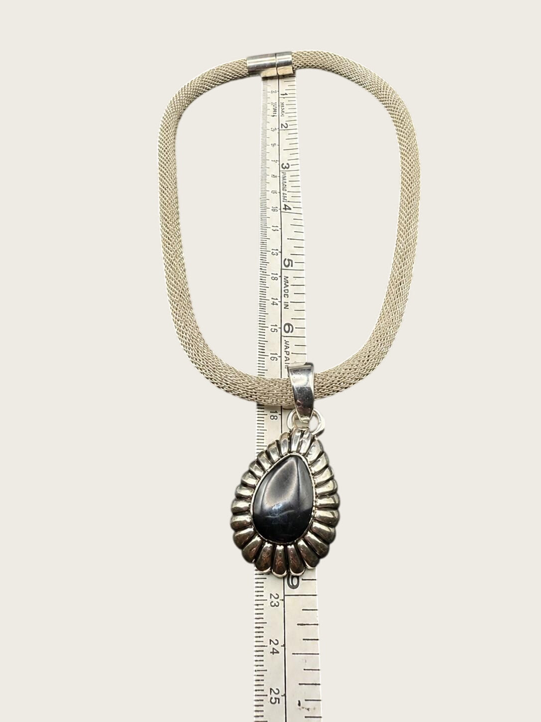 Vintage-Style Statement Necklace with Magnetic Clasp, Chunky Costume Jewelry, Modern Boho Evening Necklace