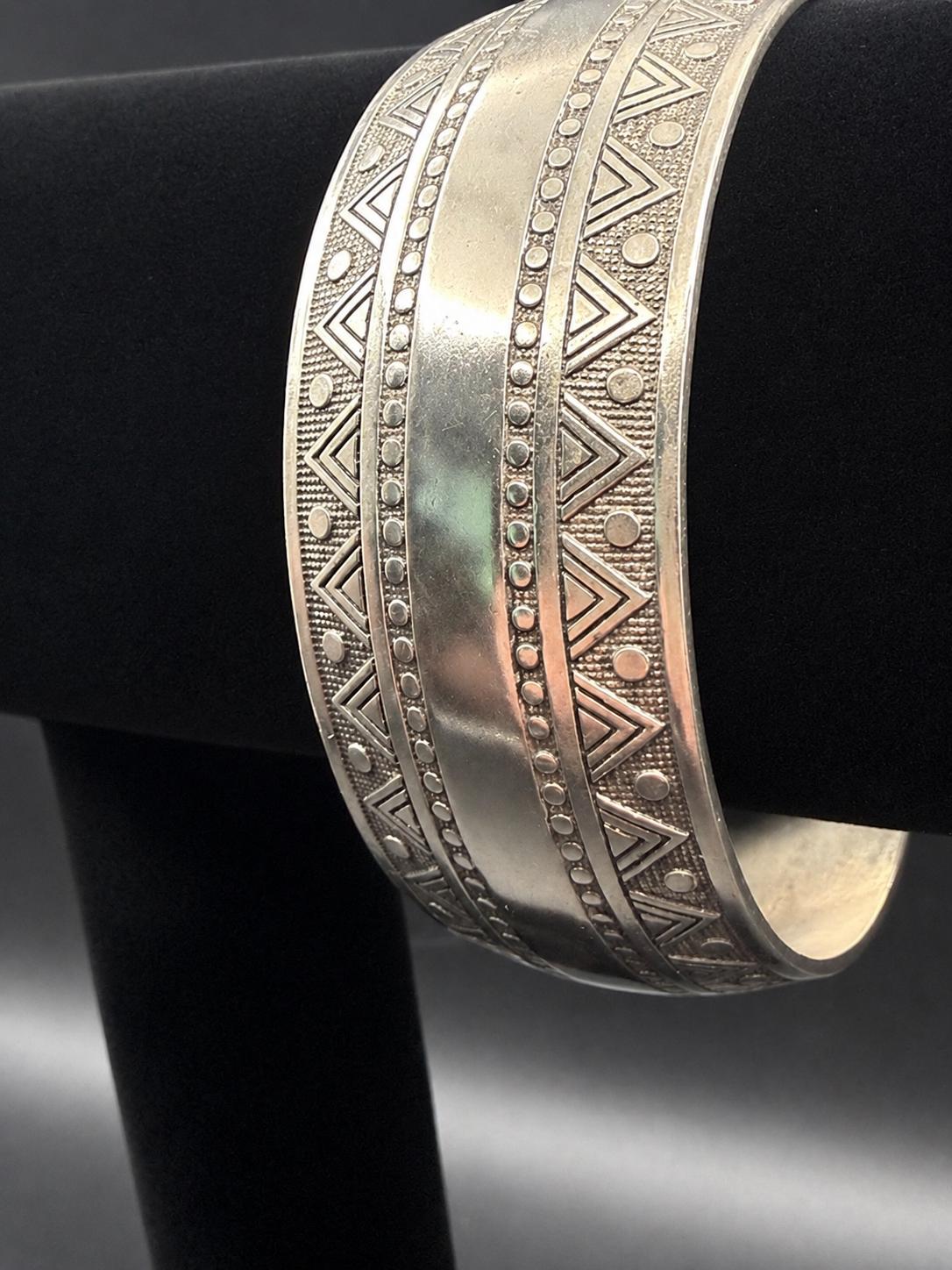 Vintage Silver Tone Geometric Cuff Bracelet, Wide Boho Tribal Open Bangle
