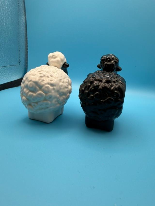 Vintage Black White Sheep Salt Pepper Shakers, Ceramic Lamb Farmhouse Kitchen Decor
