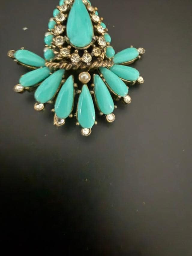 Vintage Turquoise Teardrop Fan Brooch Rhinestone Faux Pearl Gold Tone Mid Century Pin