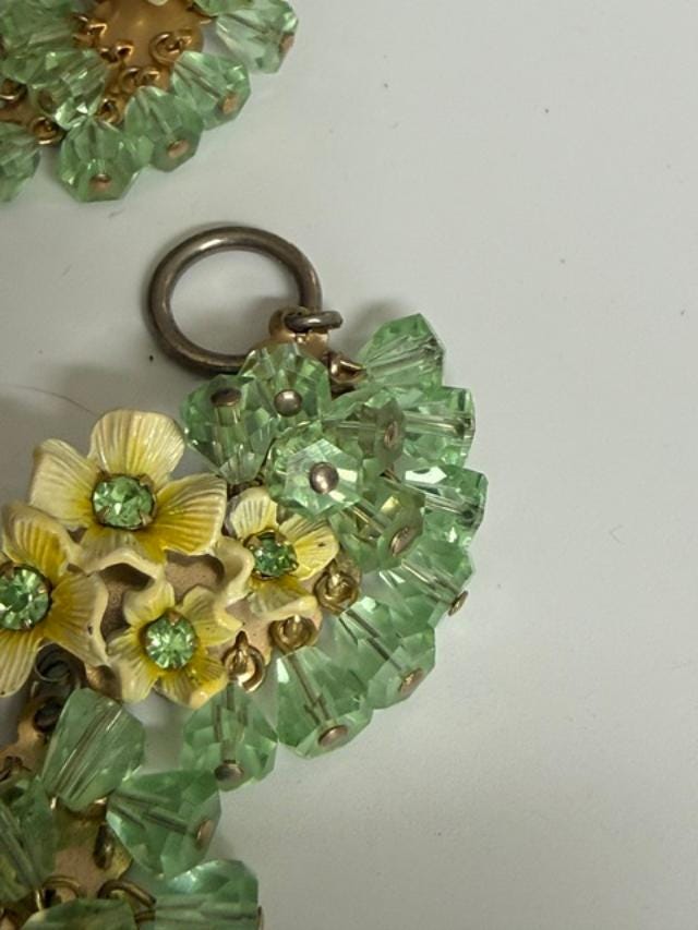 Vintage Green Bead Floral Bracelet Clip On Earrings Set Mid Century