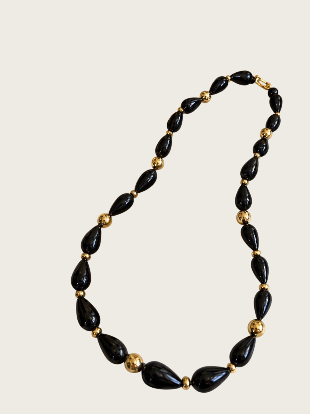 Vintage 1980s Napier Black Lucite Teardrop Gold Tone Bead Necklace 29 Inch