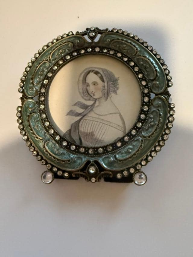 Vintage Round Jeweled Photo Frame Green Enamel Rhinestone Gold Tone Decor2.5