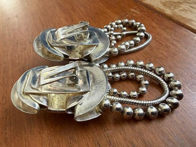 Vintage 1970s Modernist Silver Tone Multi Strand Necklace & Black Cabochon Clip Earring Set