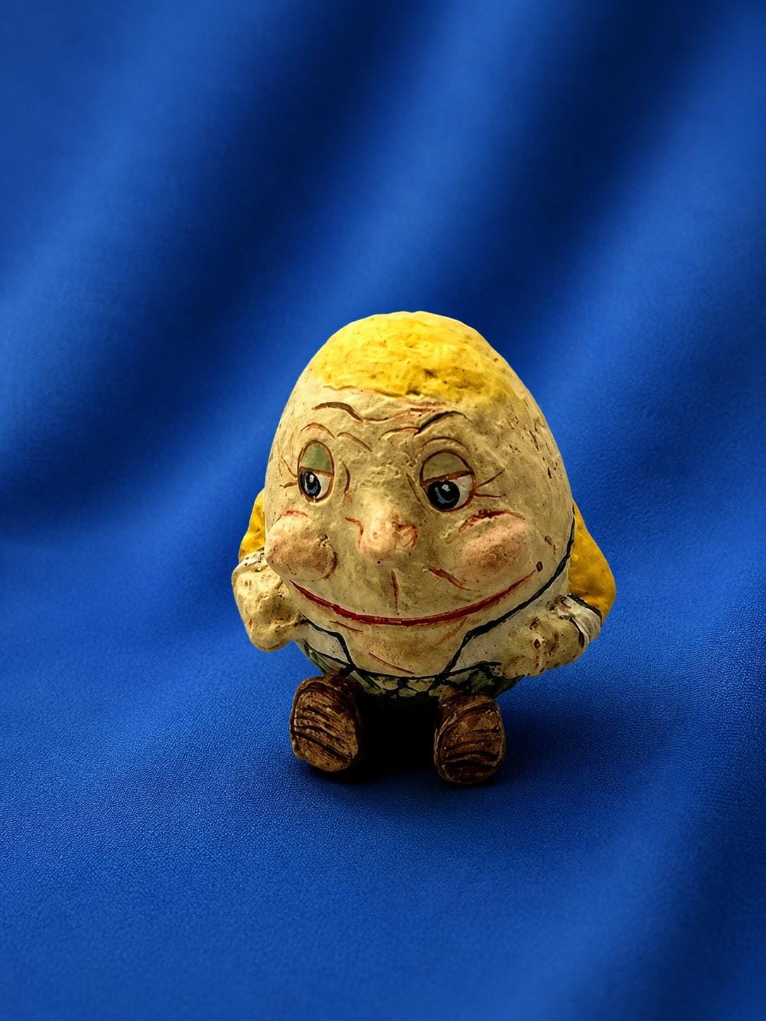 Poliwoggs Humpty Dumpty Figurines Set of 3 Nursery Rhyme Folk Art Decor