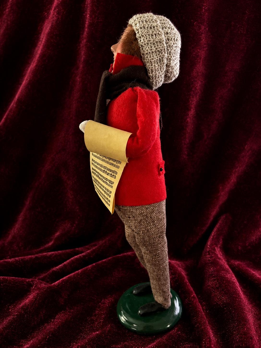 Byers' Choice Ltd. Limited Edition 76/100 Traditional Adult Male Caroler 13" Signed
