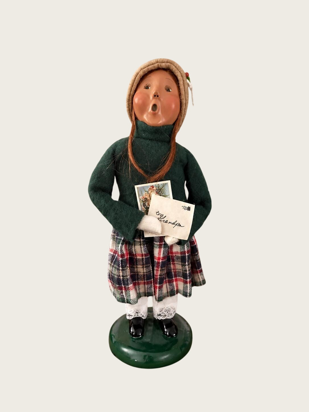 Byers Choice Girl With Postcard Caroler 2002 Limited Edition 2/100
