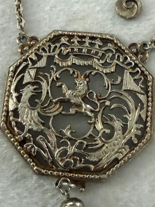 Vintage Lisner Lion Phoenix Heraldic Medallion Tassel Necklace