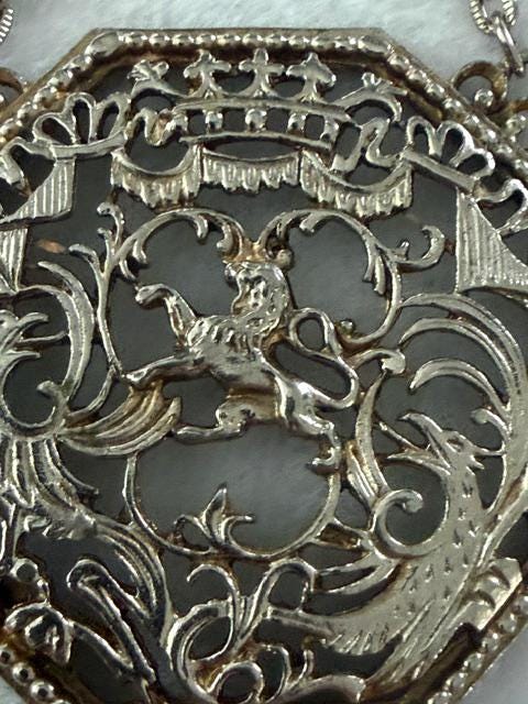 Vintage Lisner Lion Phoenix Heraldic Medallion Tassel Necklace