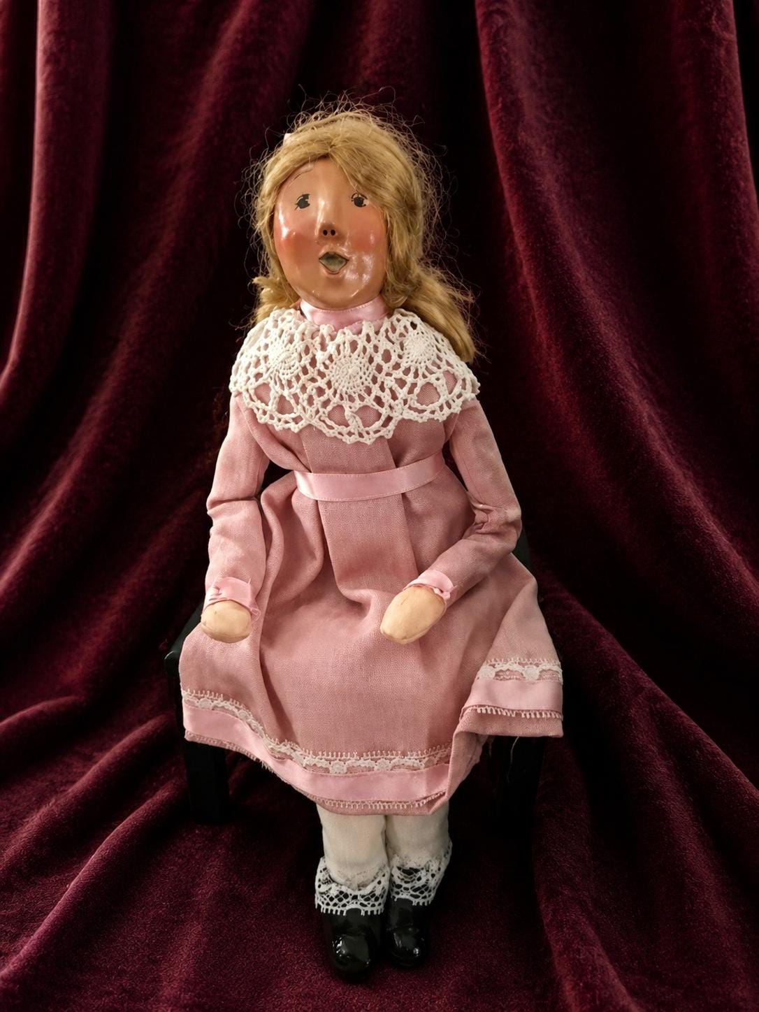 1995 Byers Choice Louise Nutcracker First Edition Caroler With Piano and Bench
