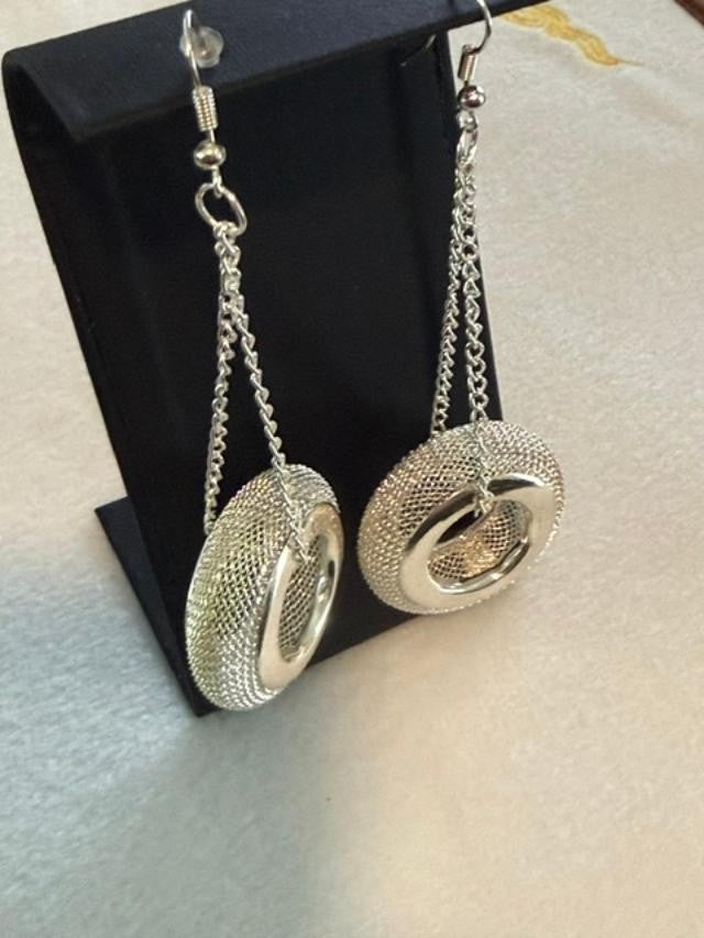 Silver Tone Mesh Donut Disc Dangle Drop Earrings Geometric Statement