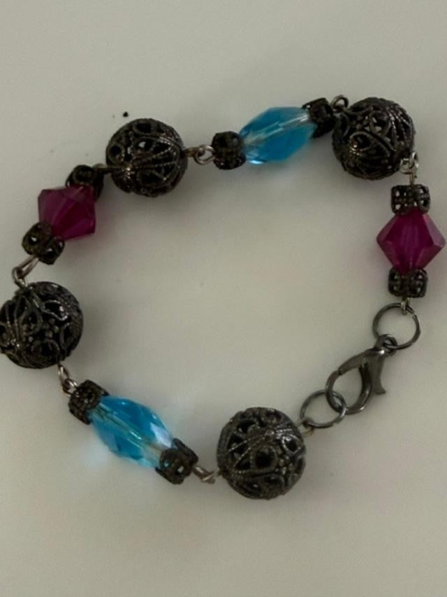 Vintage Filigree Ball Bead Bracelet Blue Fuchsia Crystal Silver Tone 7"