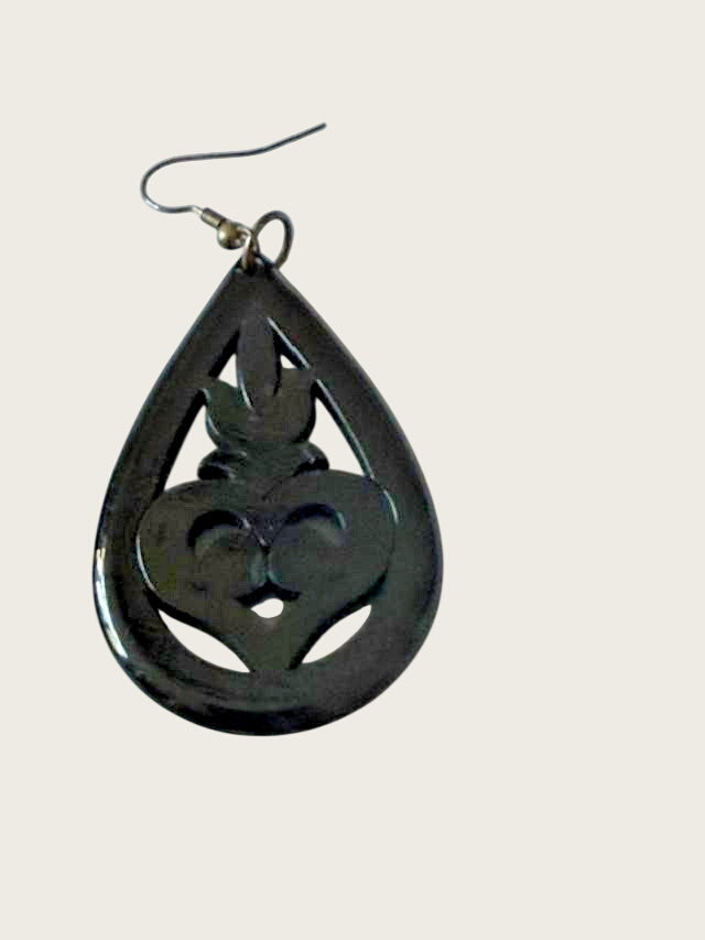 Chico's Black White Enamel Pendant Necklace & Earrings Set 18" Statement