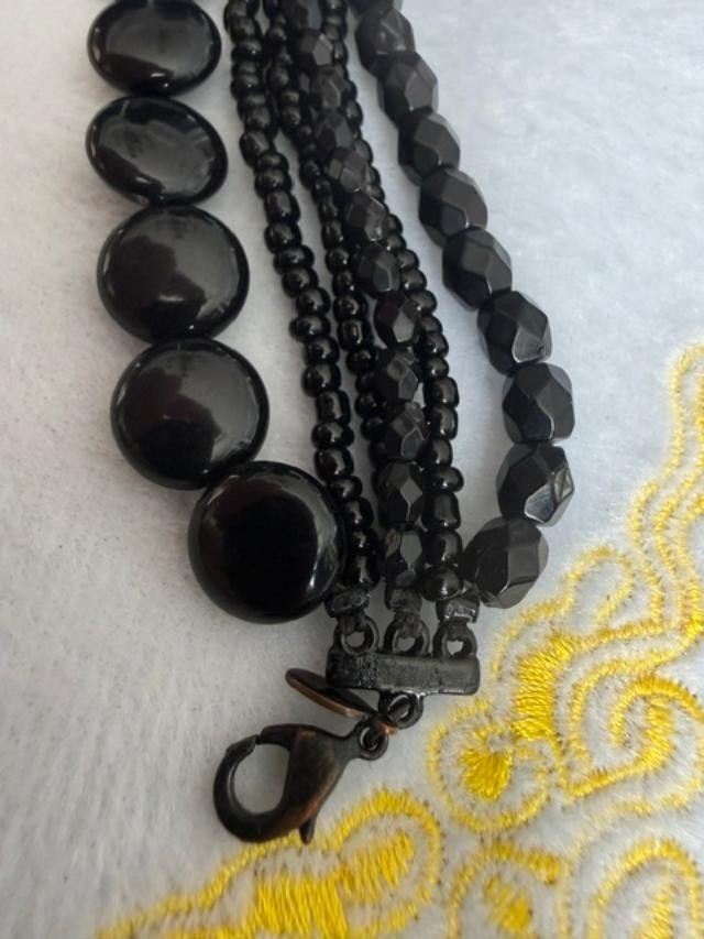 Black multi-strand beaded necklace bracelet earrings set 15" 7"