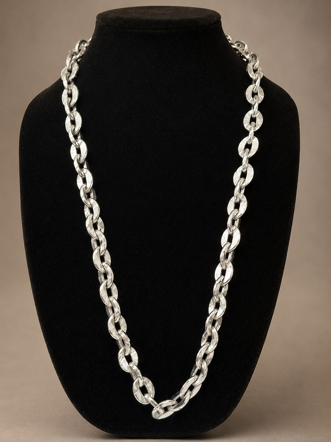 Chunky Silver Tone Oval Link Chain Statement Necklace 30” Unmarked