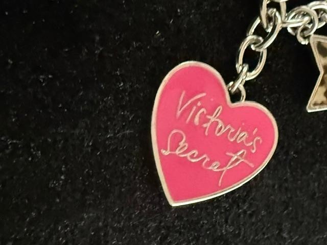 Victoria’s Secret Heart Supermodel Glam Girls Leopard Keyring Keychain