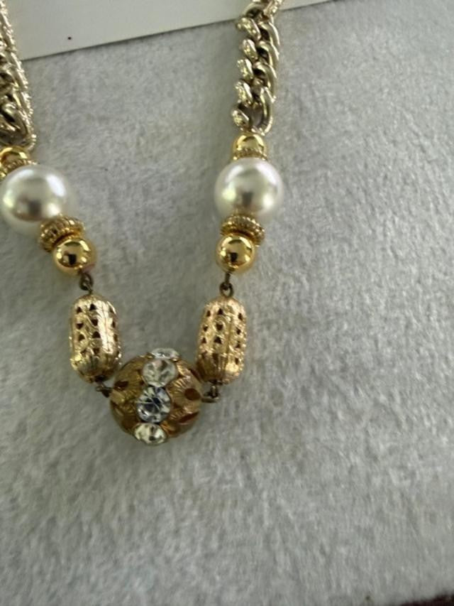 Vintage Gold Tone Curb Chain Necklace Faux Pearl Rhinestone Accent 18"