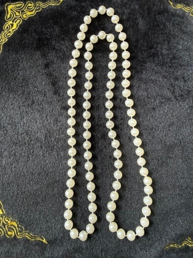 29 inch continues strand faux Pearl Necklace-Individually knottted.
