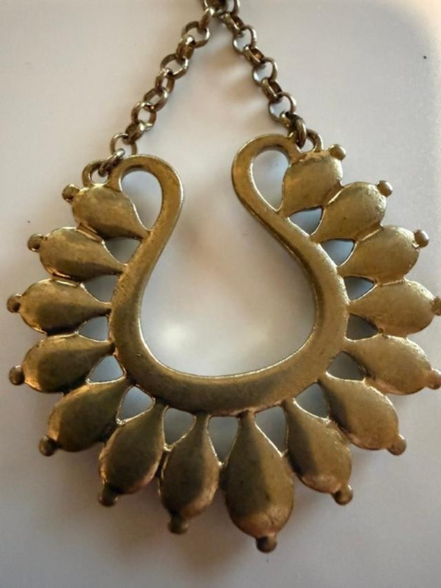 Premier Designs Lotus Faux Turquoise Horseshoe Pendant Necklace 34” Boho