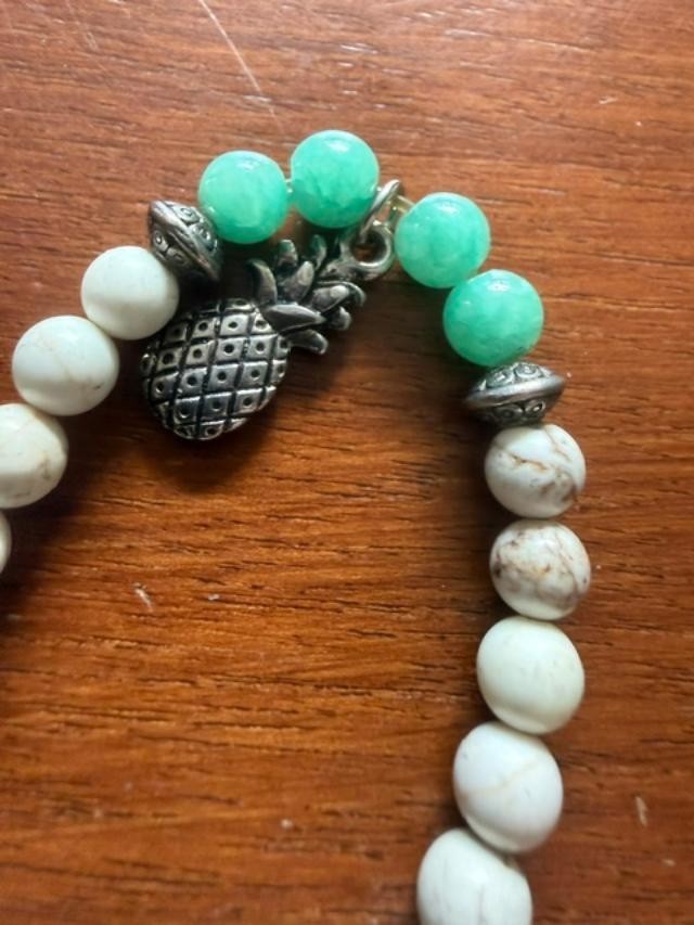 Handmade White Howlite Aqua Bead Stretch Bracelet Pineapple Charm