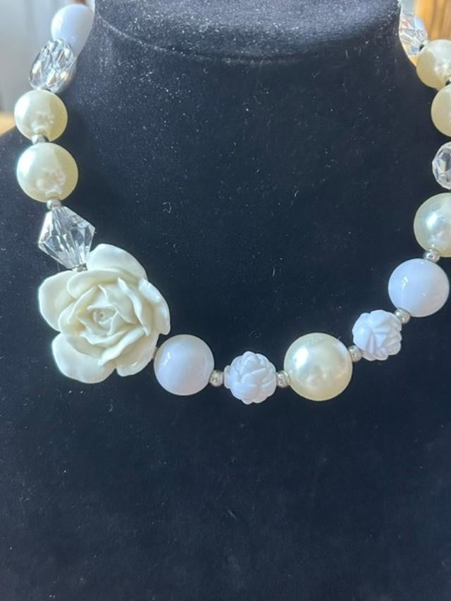 Ivory Rose Faux Pearl Clear Faceted Bead Statement Necklace 19"