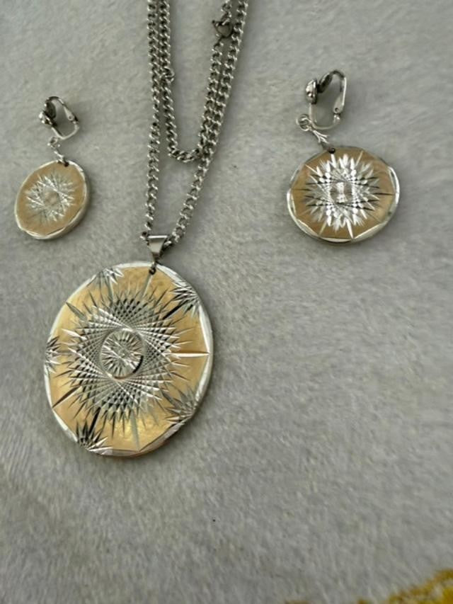 Vintage Silver Tone Sunburst Disc Pendant Necklace & Clip Earring