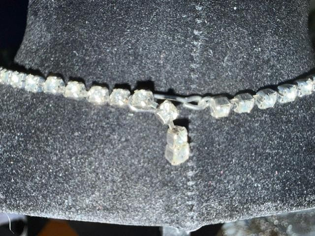Vintage 1950’s Rhinestone Drop Choker Style Necklace Silver Tone 16” Inch APPROX