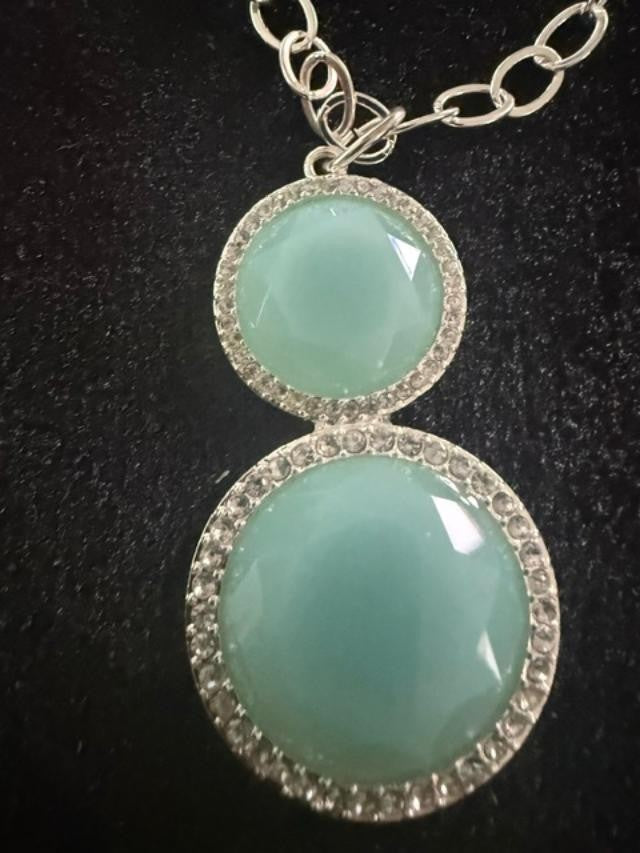 SAQ Aqua Blue Faceted Rhinestone Necklace & Earrings Set Silver Tone