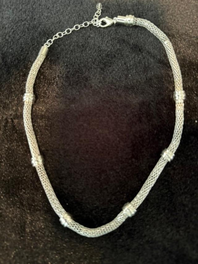 Silver Tone Mesh Necklace with Spacer Rings 15–18 in Adjustable