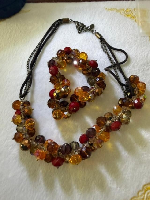 Ali Khan New York Vintage Cluster Crystal Bead Necklace/Bracelet Set