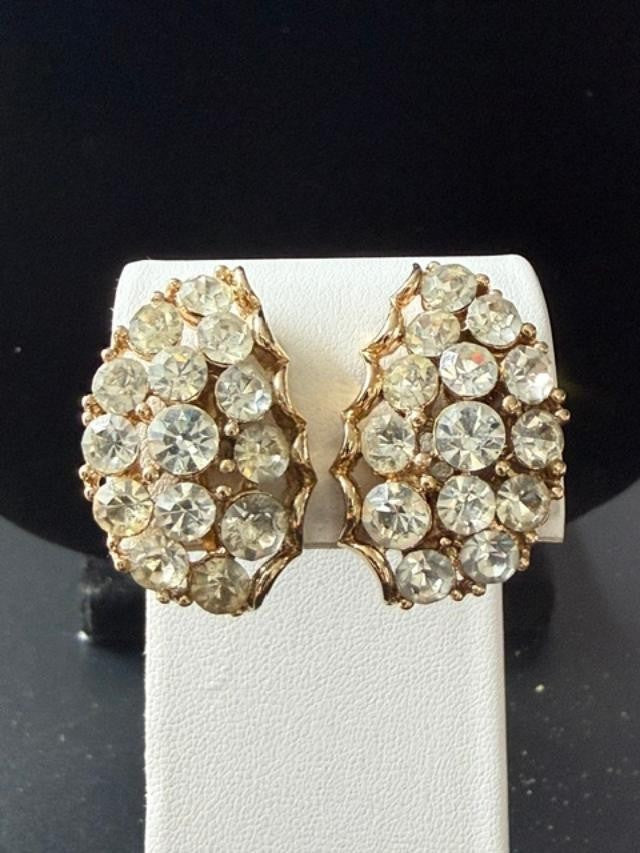 Vintage Clear Rhinestone Clip On Earrings Gold Tone 1950s 60s