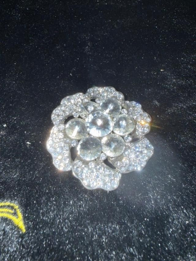 Vintage Silver Tone Flower Dress Clip Fur Clip Floral Costume Jewelry