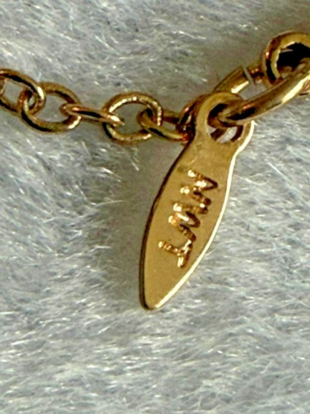 Avon Gold Tone Openwork Lotus Flower Pendant Necklace Blue Bead NWT 20"