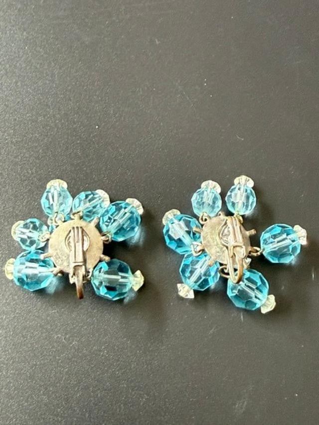 Vintage Baby Blue Glass Crystal Cluster Beaded Clip On Earrings Classy Lady