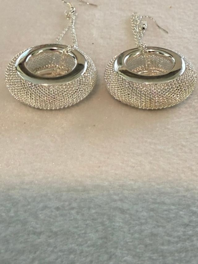 Silver Tone Mesh Donut Disc Dangle Drop Earrings Geometric Statement