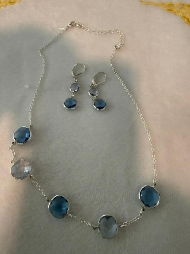 NRT Silver‑Tone Necklace 19” & Matching 1” Earrings – Fashion Jewelry Set