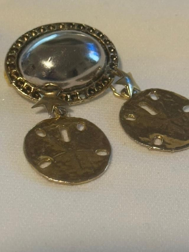 two tone golld and silver brooch