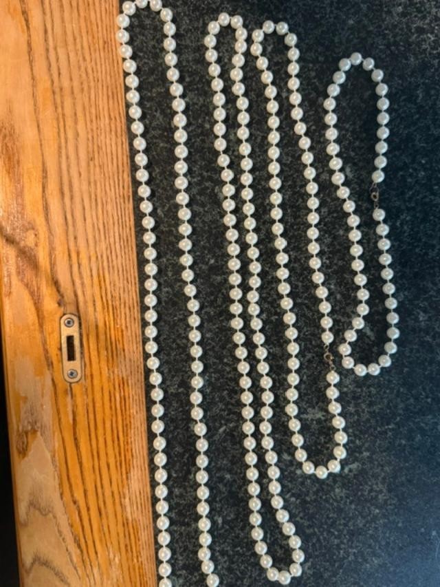 White Faux Pearl Necklace Bracelet Set Lot Costume Jewelry