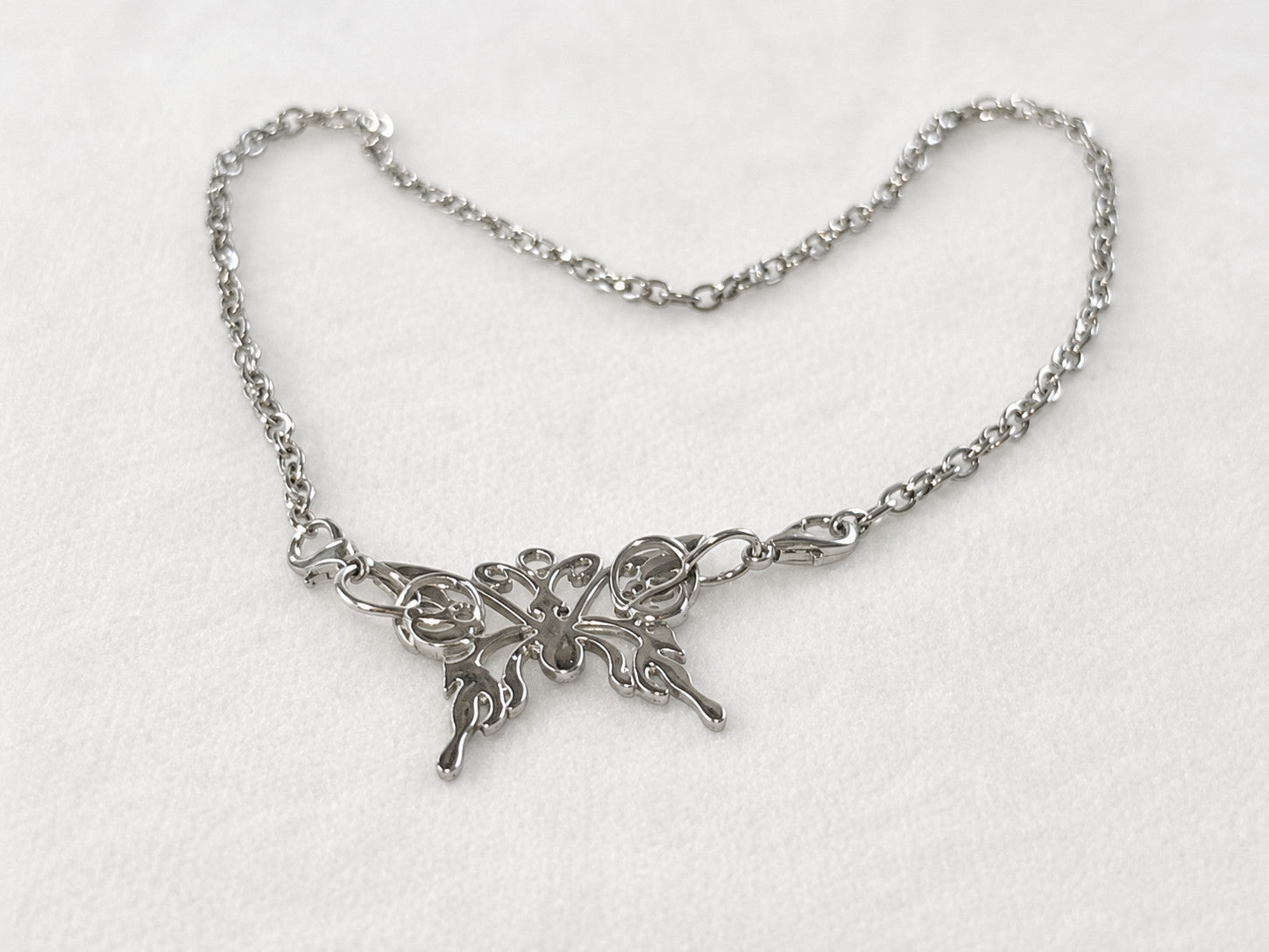 Silver Tone Filigree Butterfly Pendant Choker Necklace 15 Inch