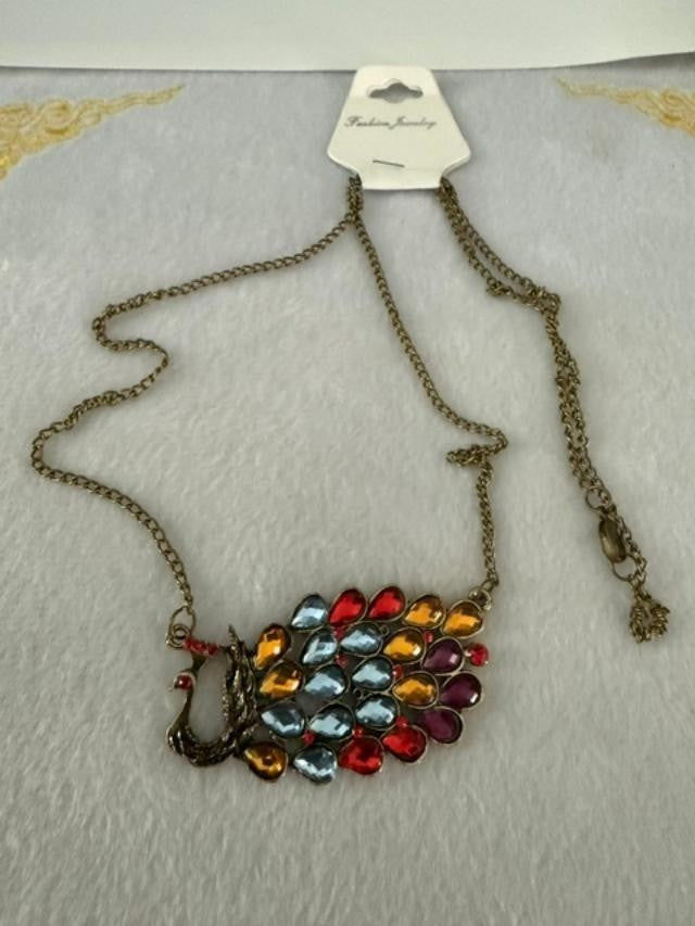 Fashion Jewelry Peacock Pendant Necklace Multicolor Rhinestone Gold Tone Chain