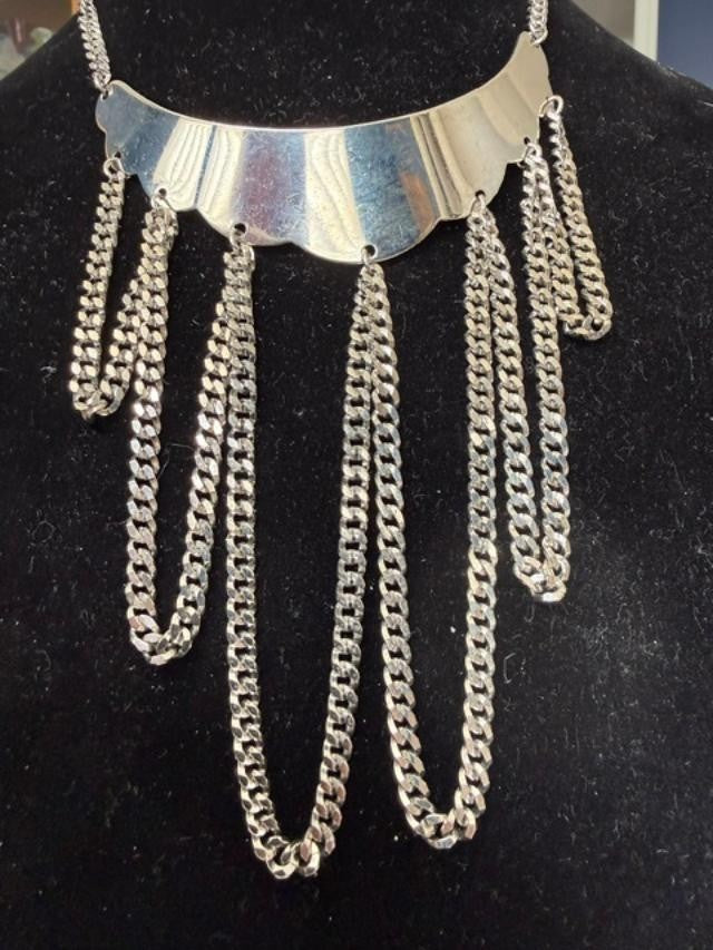 Vintage silver TONE Bib Chain Necklace