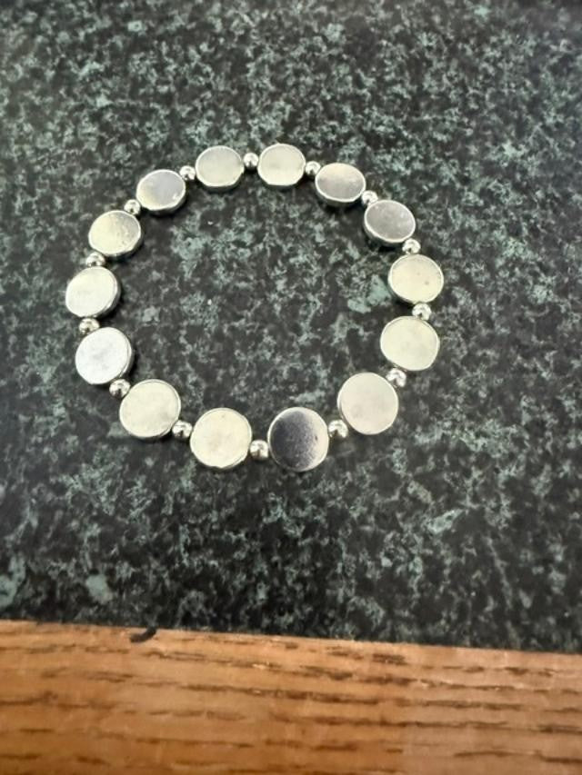 Silver Tone Flat Round Disc Bead Stretch Bracelet Minimalist Boho