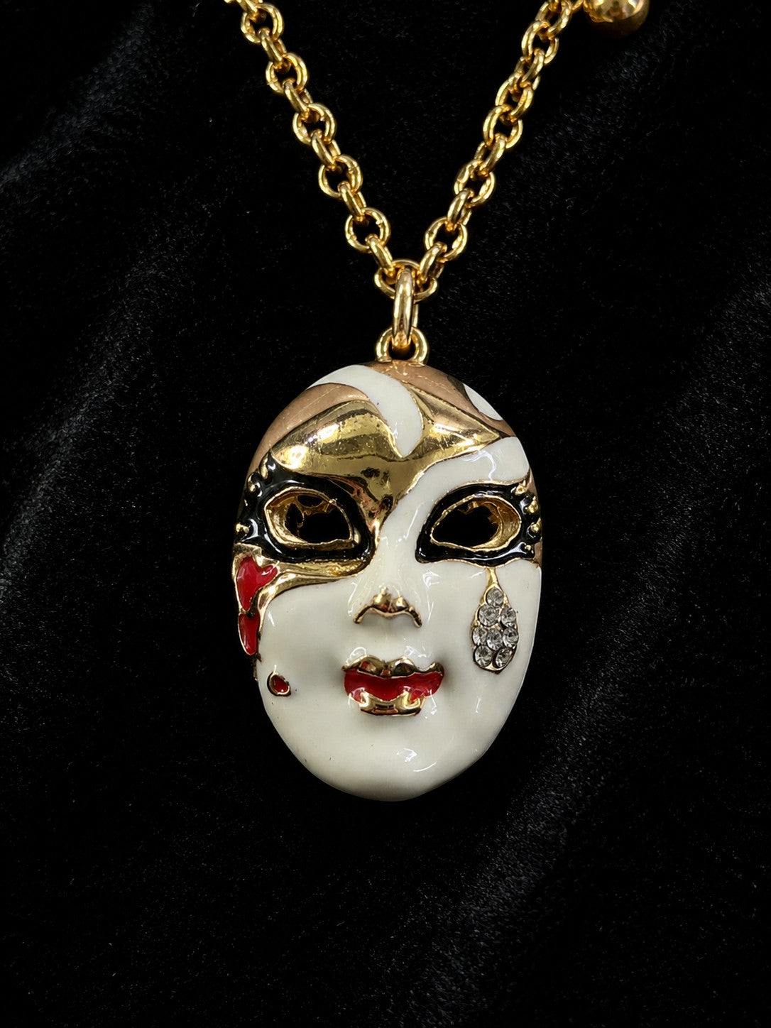 Vintage Gold Tone Venetian Masquerade Mask Pendant Necklace Enamel Rhinestone 31